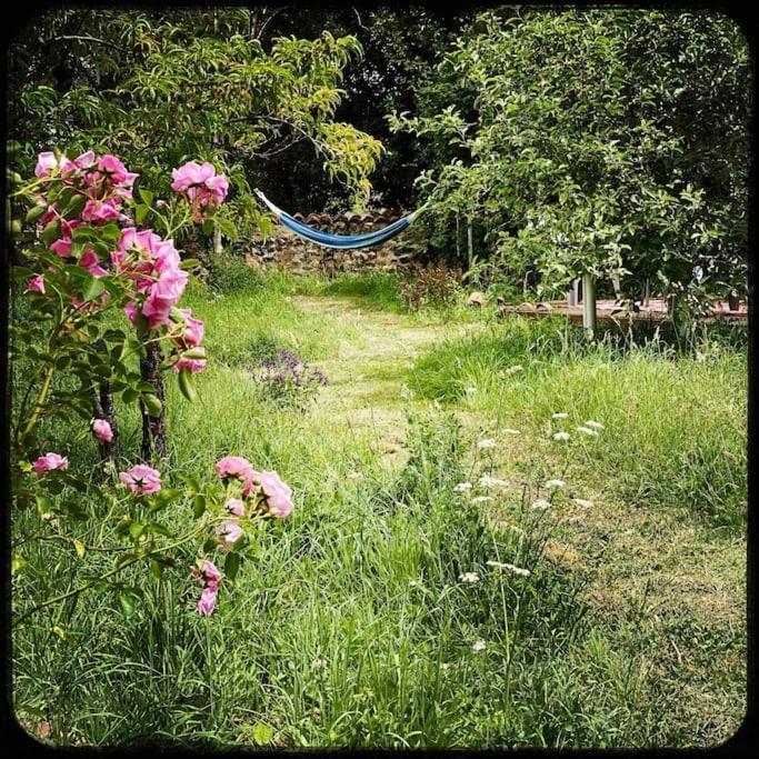 Villa Le Prieure Du Vigeant Le Vigeant Esterno foto